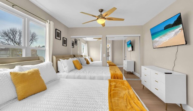 Stay Awhile! Spacious Home w/All You Need