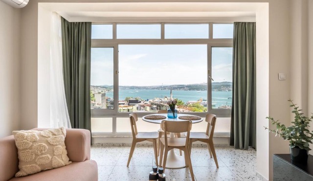 Stay Beyond the Bosphorus #6