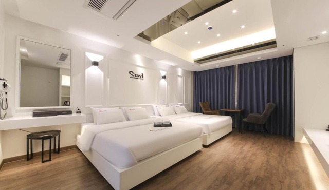 Stay Hotel