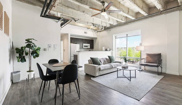 Stay in the Heart of Downtown!