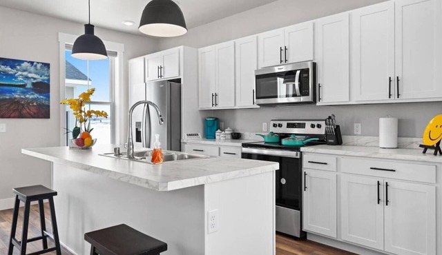 Stay with Style in this Townhome
