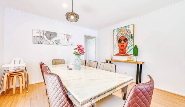 StayAU 5BR Family-Friendly Home Geelong Deakin Uni