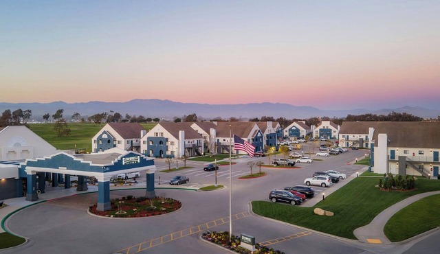 Staybridge Suites Oxnard River Ridge by IHG