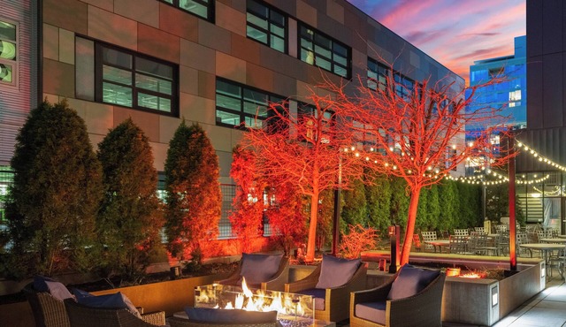 Staybridge Suites Seattle Downtown - Lake Union by IHG