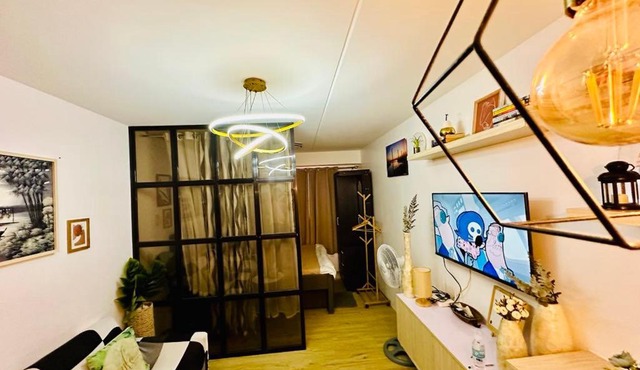 Staycation 941