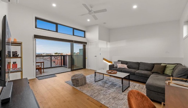 StayCentral - Brunswick Central Townhouse
