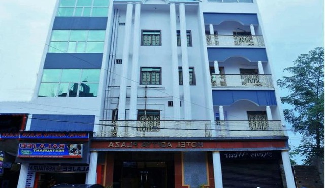 STAYMAKER Aditya Plaza