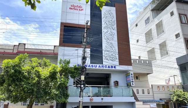STAYMAKER Manasu Arcade