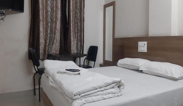 STAYMAKER Marvel Residency