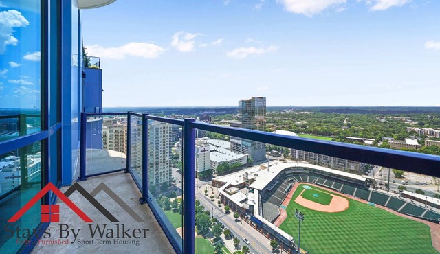 StaysByWalker CityCenter 2BR Penthouse! KingBed