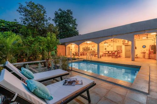 StayVista's Suman Vatika with Outdoor Pool & Terrace at Pench
