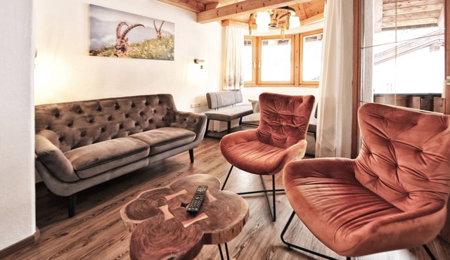 STEINBOCK by Summit Residence