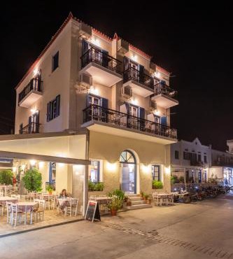 Stelios Hotel