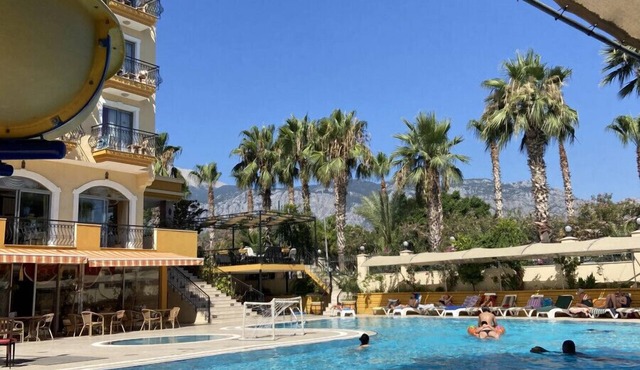 Stella Hotel