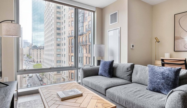 Stellar Back Bay Studio w/Gym & W/D, nr Restaurants, by Blueground