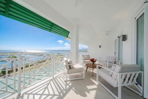 Step into Unparalleled Luxury and Expansive Comfort at our Signature Residences