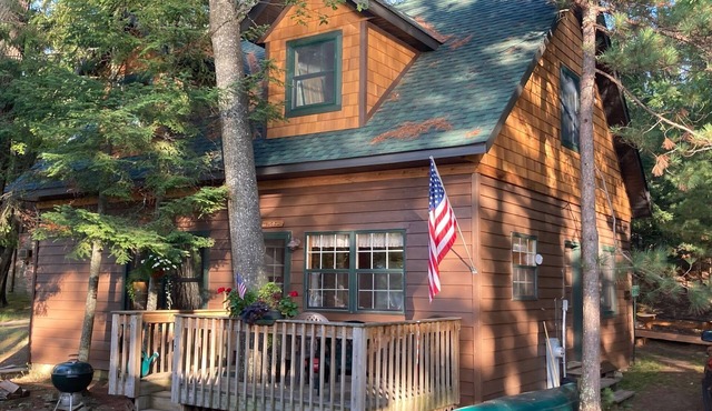 Stepaway Vacation Rentals- Bowman's Pine Hollow