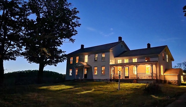 Stepping back into time. Shaftsbury,Vt. nRolling farm land views close to town!