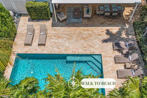 Steps from Beach Heated Pool Gulf Stream Key RESlDENCES
