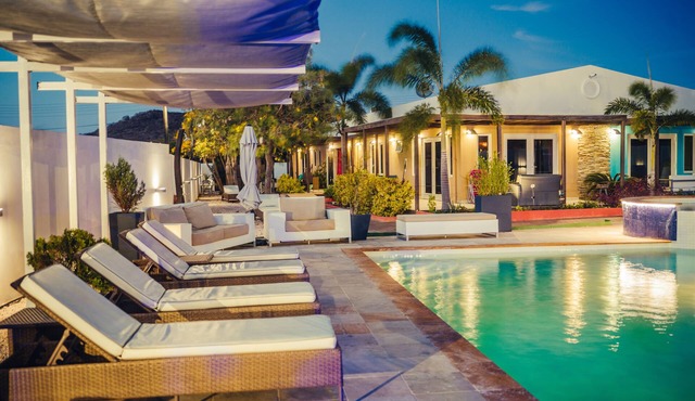 Steps from Beautiful Beaches, Surrounded by Nature, and Perfect for Relaxing