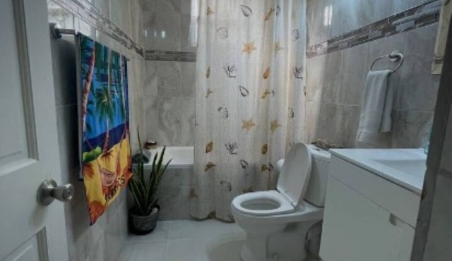 Steps from Carlisle Bay - Stylish 4BR Home-Spacious Deck with BBQ, Covered Patio