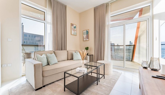 Steps from Retail Stores and Sports Facilities 1BR, Binghatti Gateway, Al Jaddaf