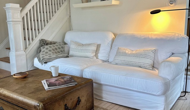 Steps from the Hudson River- Cozy & Comfy sums up this 3 Bedroom 2 Bath home.