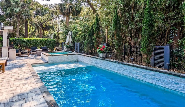 Steps to beach, heated pool/spa, perfect family getaway 28 Ruddy Turnstone