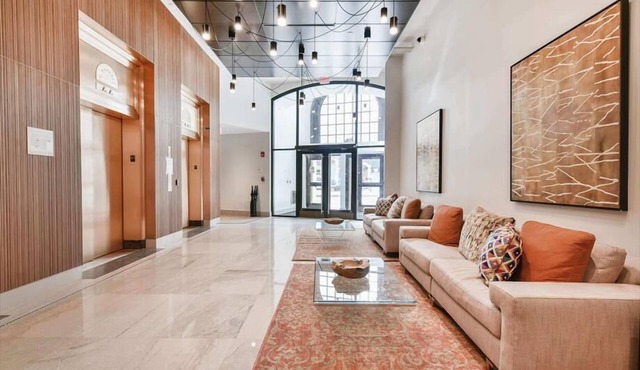 Steps to Boston Common 2 BR | Full Kitchen