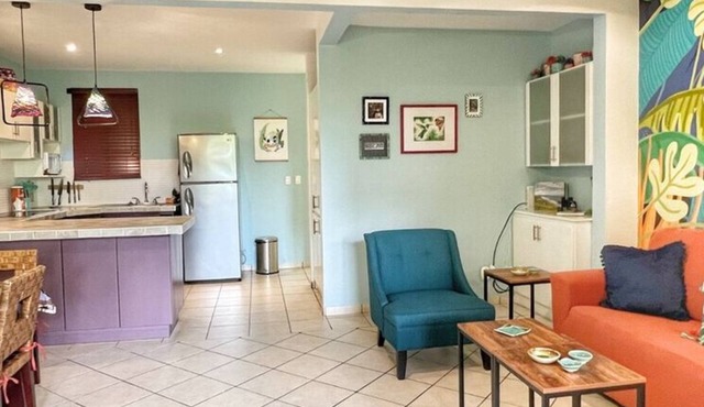 Steps to Pool - 200Mbps Internet - Walk to Beach