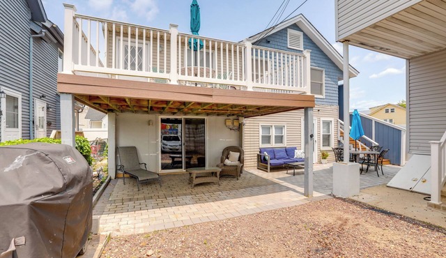 Steps to Sand & Boardwalk! Seaside Heights Condo