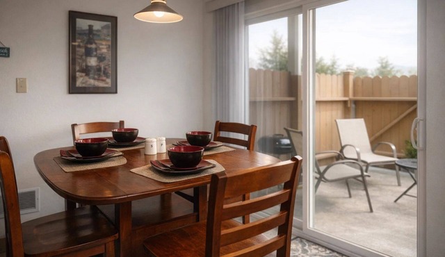 Steps to Seaside Beach | Summer Escape | 3BR, Pets