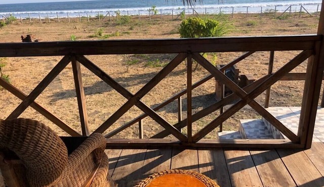 Steps to Surf – Beachfront Loft Cabana with Kitchenette