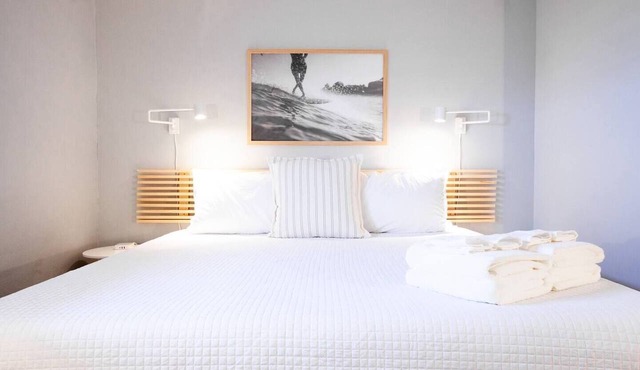 Steps To The Beach, Kure Pier, Restaurants, & More
