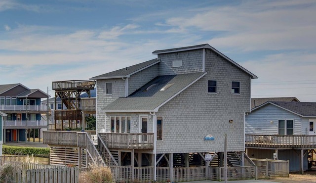 Steps to the Sand! Ocean Views! Hot tub! Specials! Dogs! KD0223