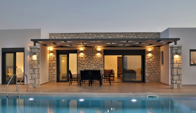Sternes Panorama Executive Villa with Pool, Sitia