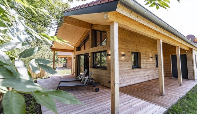 Stilvolles ebenerdiges Chalet im Vital Camp Bayerbach