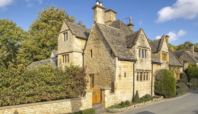 Stone Cottage, Stanton near Broadway, Cotswolds - Romantic Retreat