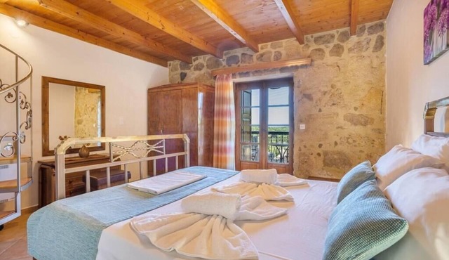 Stone maisonette villa with private pool in th.
