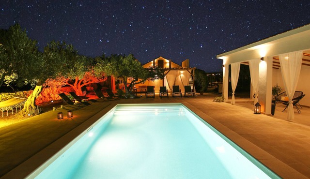 Stone Villa Olea
