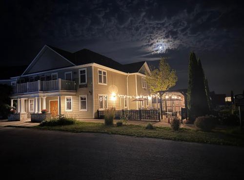 Stone Willow Inn