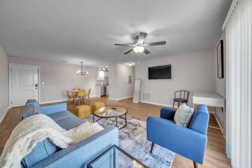 Stonecrest 716, 2Bd Apt I Free Parking I Pool