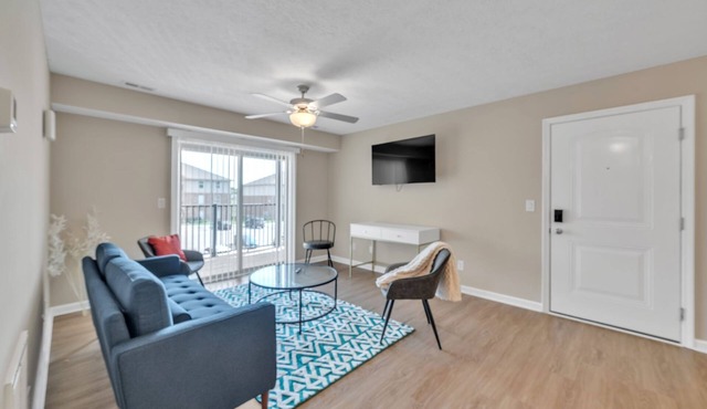 Stonecrest 822, 2Bd Apt I Free Parking I Pool