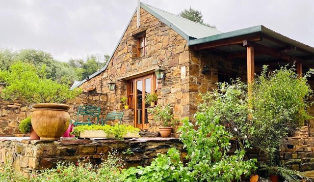 Stonehaven Cottage