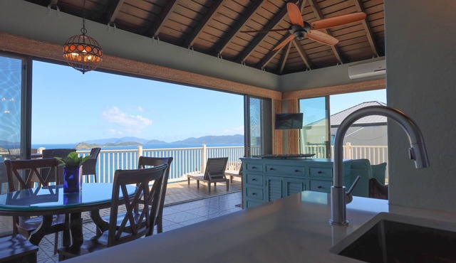 Stop! You just found your vacation home w/breathtaking views! C'est Jolie D-27!