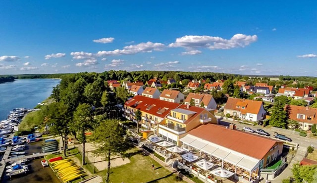 Strandhotel & Restaurant Mirow