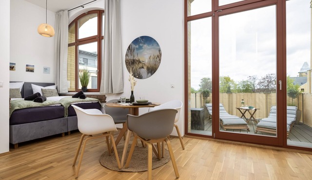 Strandloft Inkl. Tiefgaragenstellplatz und Balkon, Zentrumsnah