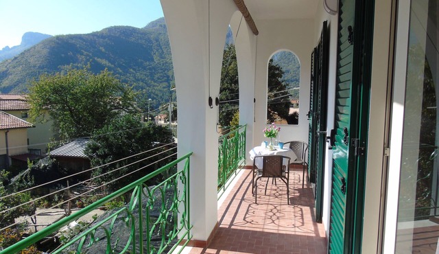 Strategically located for visiting the beautiful Amalfi Coast and its surroundings.