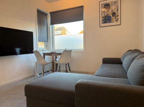 Stratum Apartment No Kitchen Mario's - By T&S