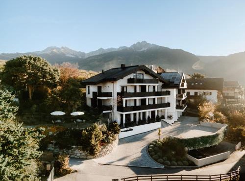 Stricker Aparthotel